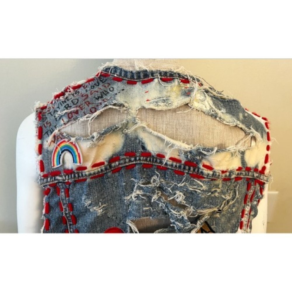 DREAM & DESTROY PUNK ROCK PATCH CUSTOM VINTAGE DENIM VEST - Picture 13 of 16